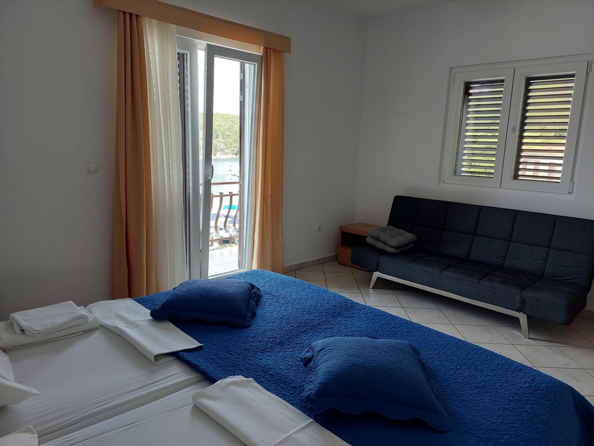 Apartments Dora, With A Beautiful View Of The Bay, Near The Sea And Center Vrboska Rom bilde