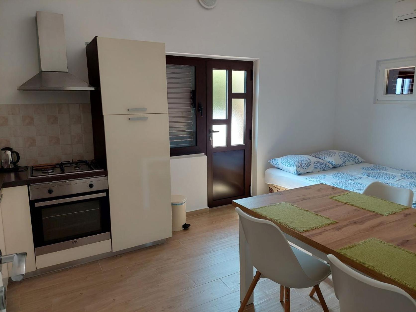 Apartments Dora, With A Beautiful View Of The Bay, Near The Sea And Center Vrboska Rom bilde